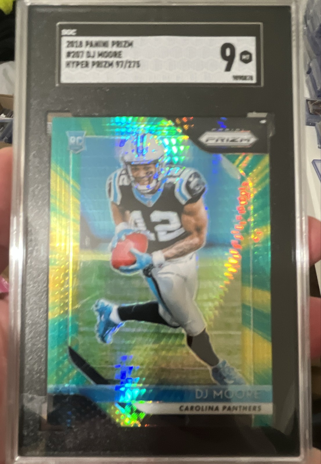 2018 Panini Prizm - Rookie D.J. Moore #207 Hyper Prizm /275 (RC)