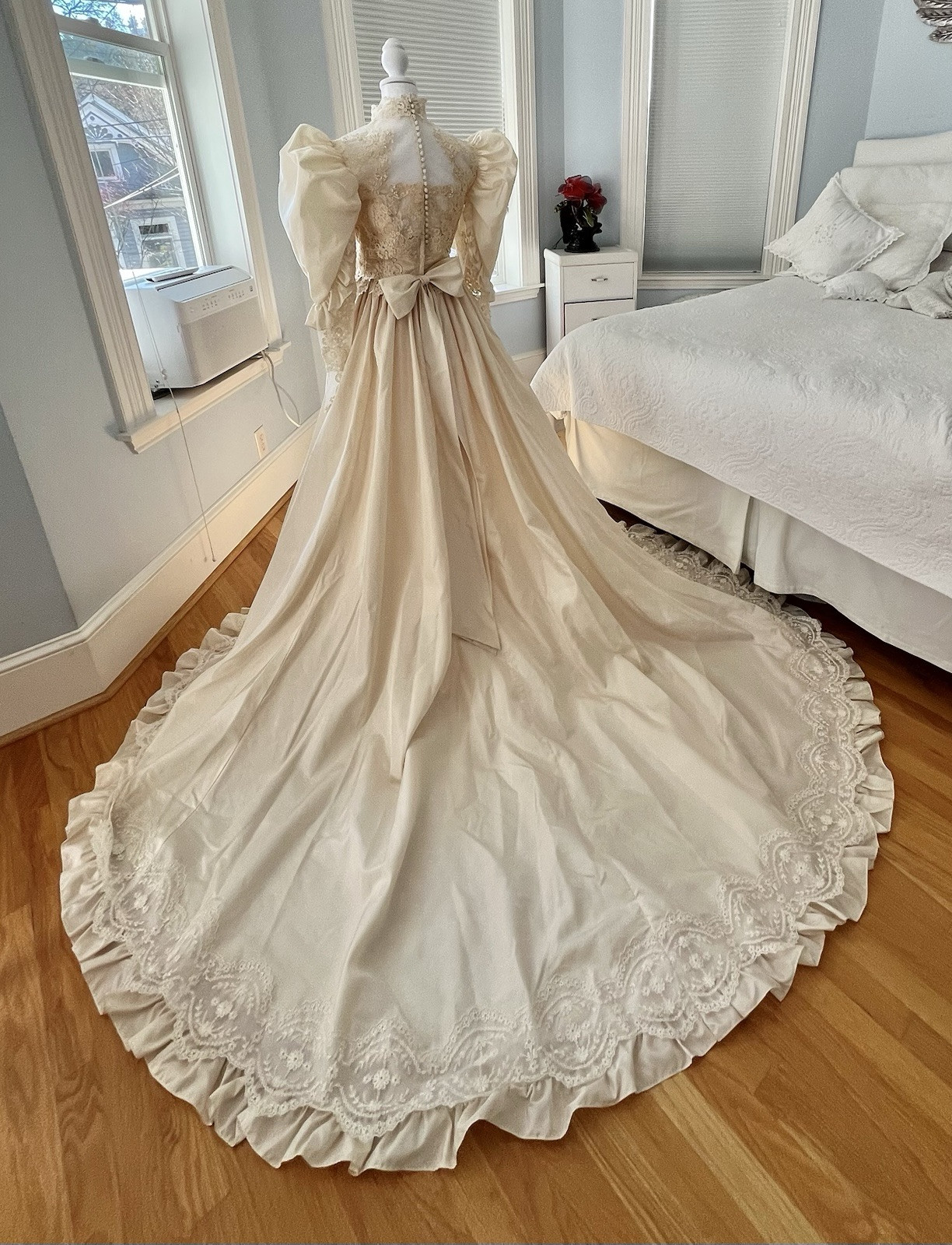 white christmas dresses Ivory Beaded Lace main image 0