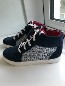 clarks captain america shoes