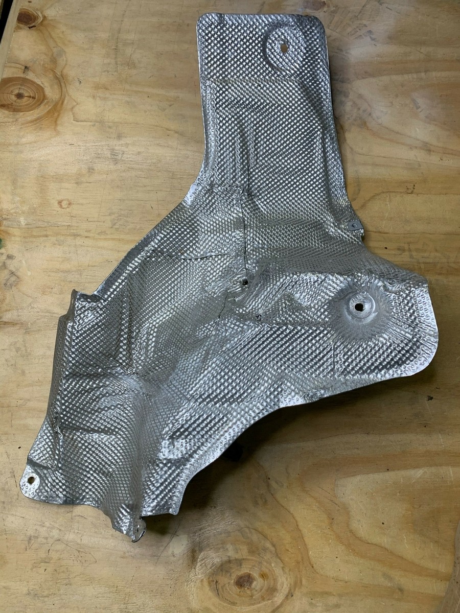 BMW X3 F25 EXHAUST HEAT SHIELD 7213683 51487213683 | eBay