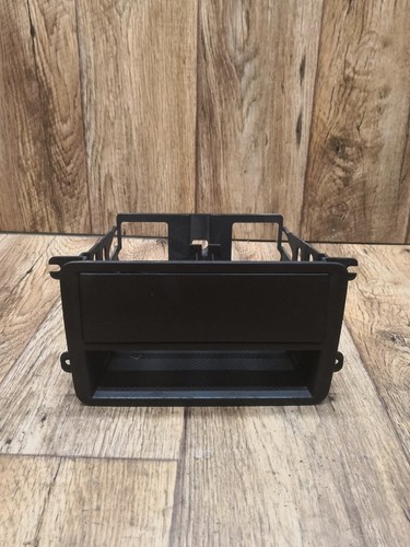 VW Caddy III 2K Radioschacht Fach Ablage Verkleidung #2967