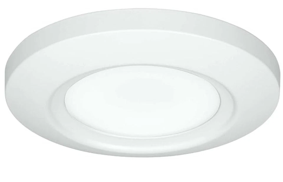 Progress Lighting 5-1/2" Colección Emblema Montaje Superficial LED, Aluminio en Blanco Foto 3 de 3