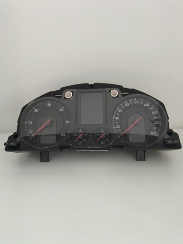 VW Passat 3C Kombiinstrument Tacho 3C0920871E