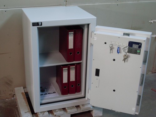 Tresor ECBS Grad IV EN 1143-1 Zahlenschloss Wertschutzschrank 305 Kg ähnlich VdS - Bild 149 von 185