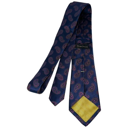 Allen Edmonds Mens Tie Black Blue w/Pink Paisley 100% Silk USA Made EUC - Picture 6 of 7