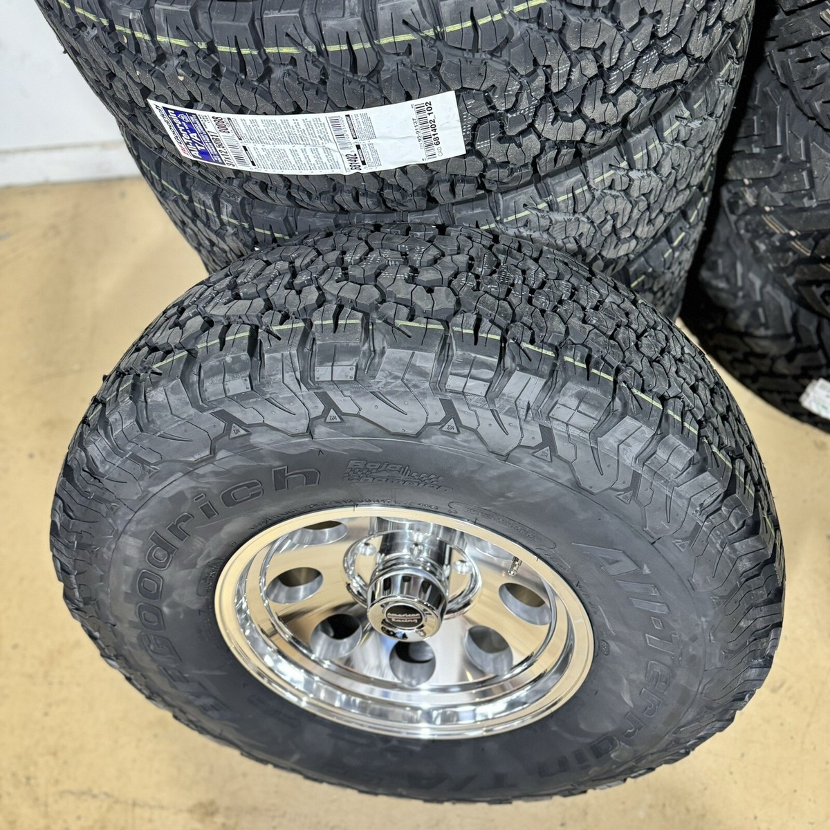 s-l1200.jpg s-l1200.jpg