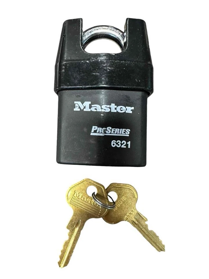 NEW Master Lock Pro Series 6321 Padlock 6321KA With 2 Keys - Image 2 of 4