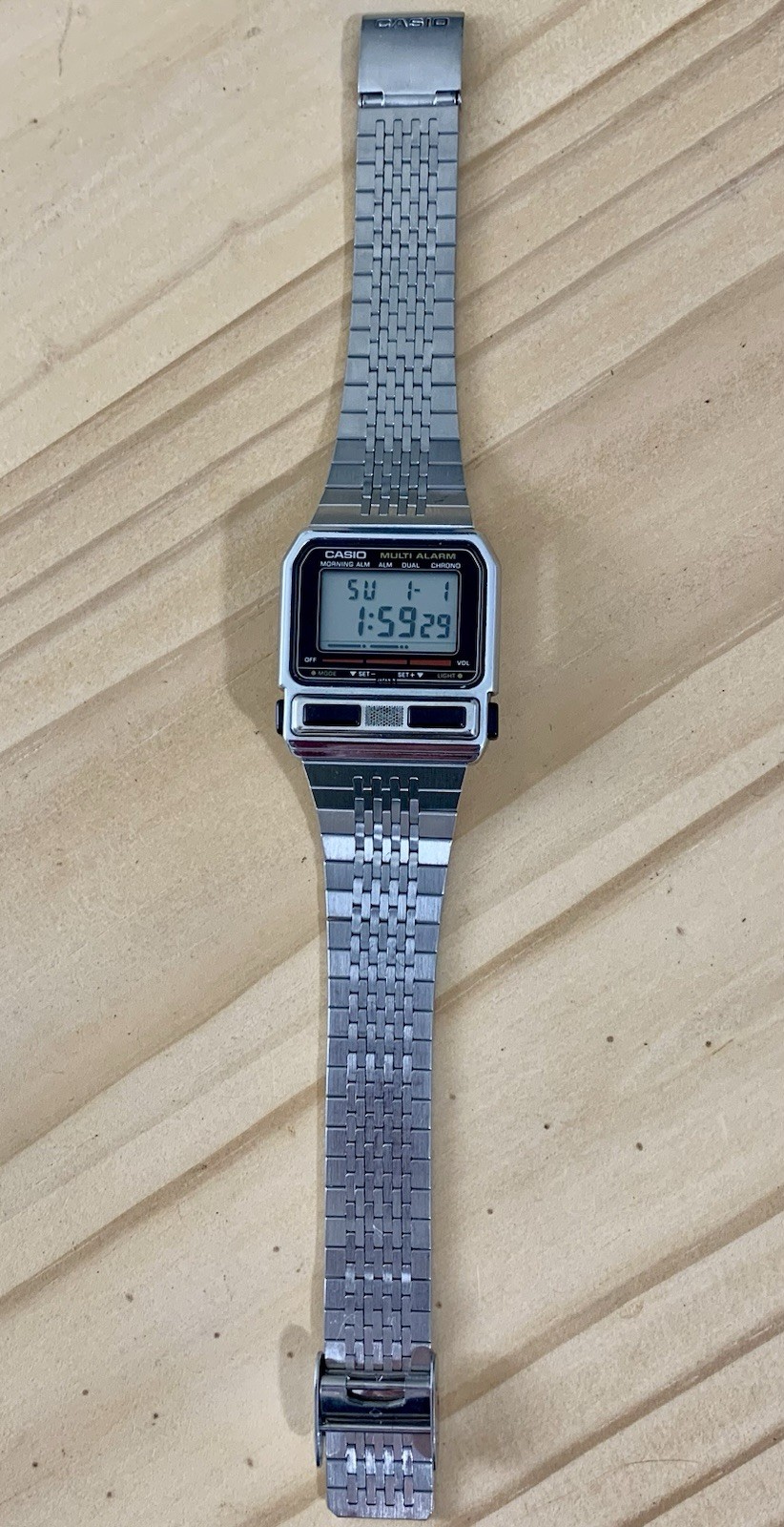 Battery BA-200 Watch Digital Rare 1984 New Casio Vintage Japan - VintageWatches.PK Battery BA-200 Watch Digital Rare 1984 New Casio Vintage Japan - vintagewatches.pk