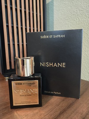 Nishane Suede Et Saffron by Nishane Extract De Parfum Spray 1.7 oz Women