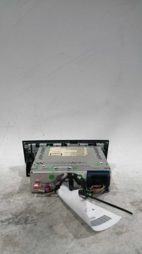 Audio Equipment Radio Sedan Canada Market Amplifier Fits 11 BMW 323i 509359 - Image 2 of 4