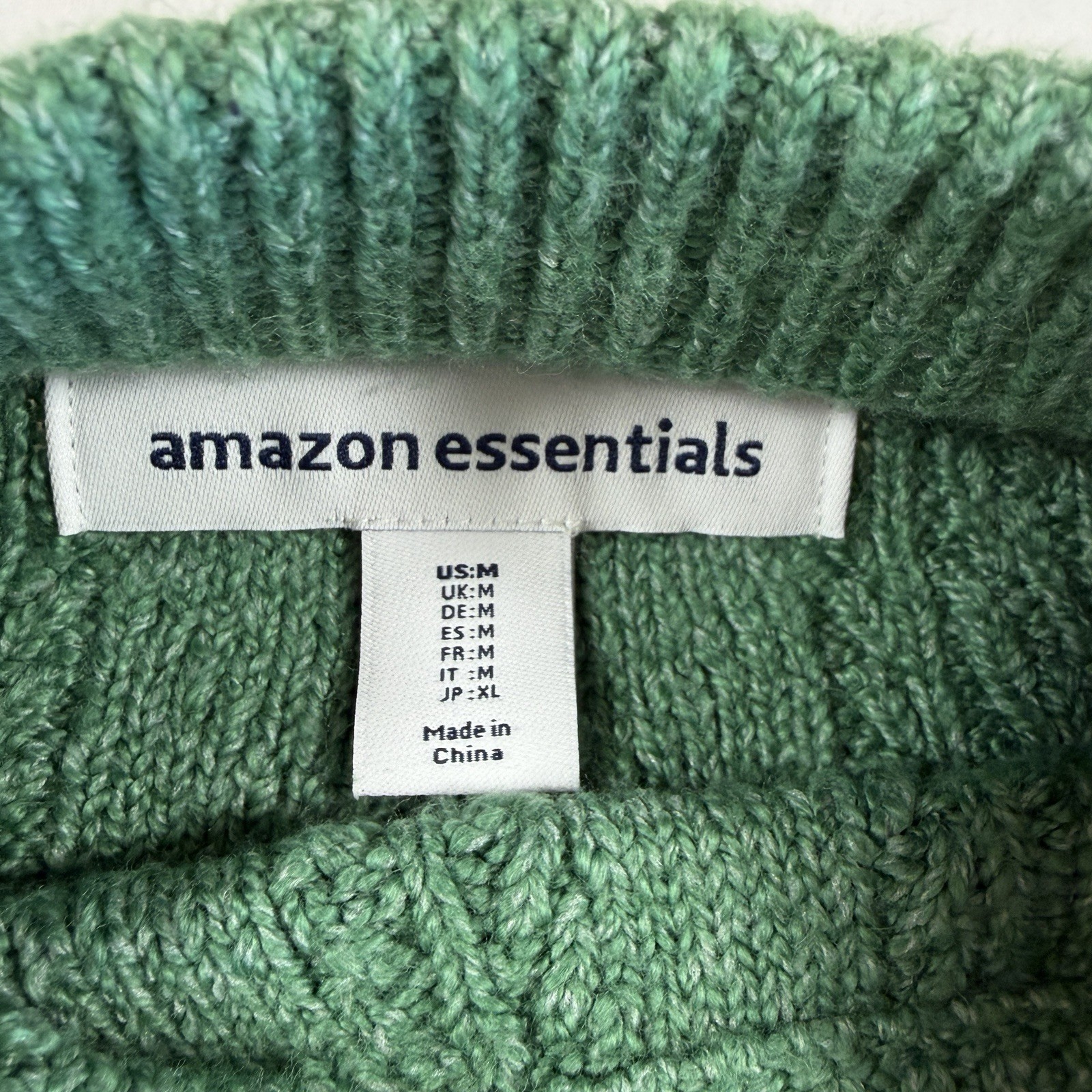 Amazon Essentials Boxy Cropped Cable Knit Womens … - image 2