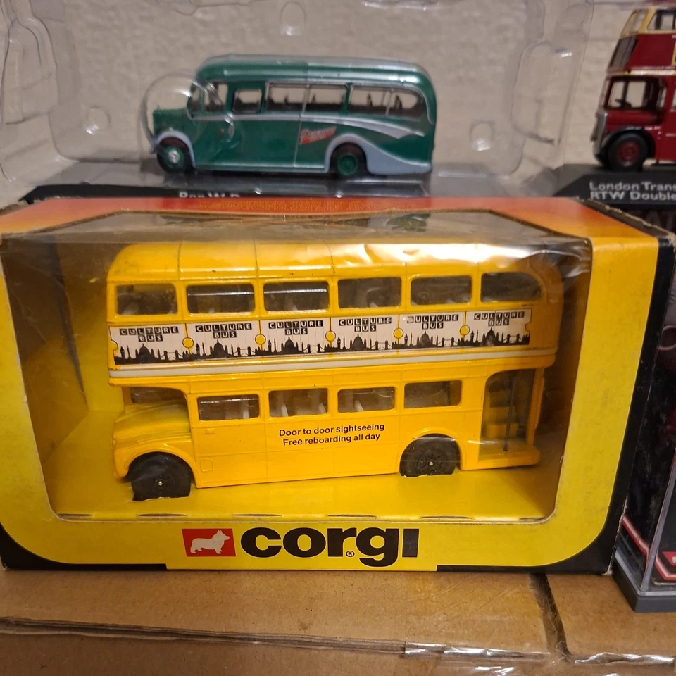 Autobuses ATLAS EDITIONS ×2 autobuses Corgi x2. Solo compradores del Reino Unido (8) Foto 2 de 4