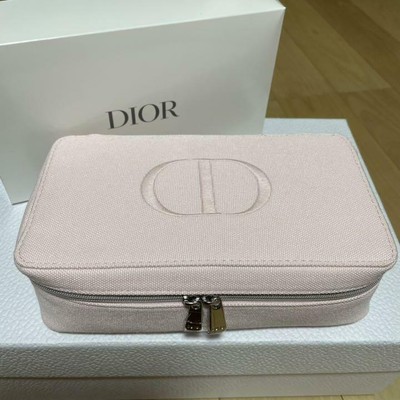 dior makeup case