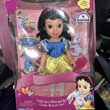 Disney Princess Before Once Upon A Time Little Snow White Doll 2005 NIB
