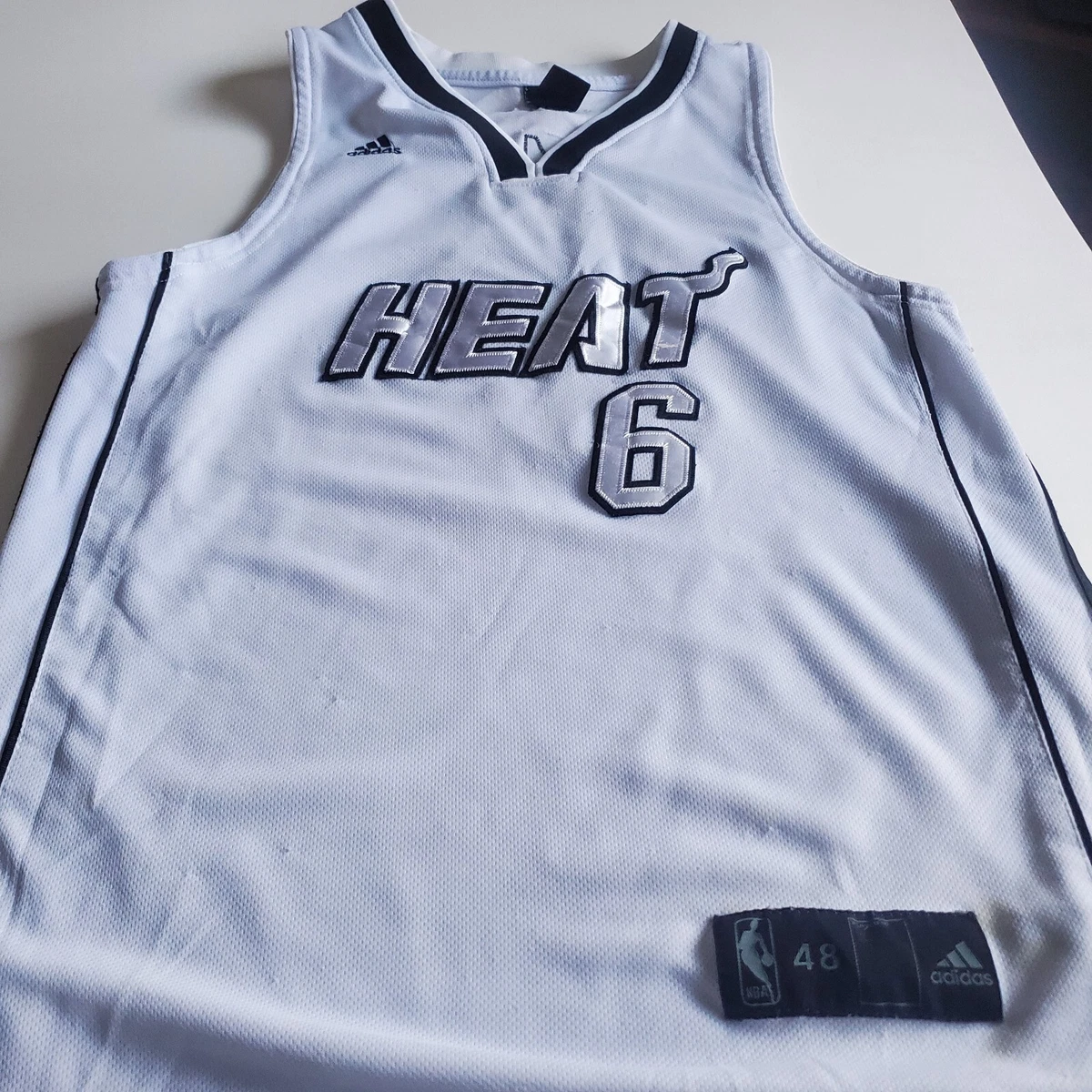 RARE 2013 Lebron James White Miami Heat Jersey #6 NBA Large (48