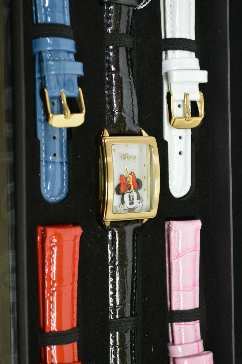 New in Box Disney Limited Edition Minnie Mouse Leather Watch  display picture 3