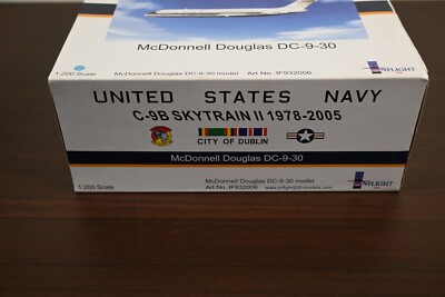 Inflight McDonnell Douglas DC-9-30 US Navy C-9B Skytrain Diecast 1