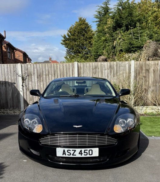 2005 Aston Martin DB9 Coupe T...