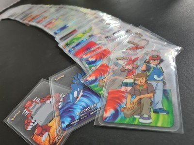   Eine wilde Sammlung an Pokémonkarten erscheint! Lamincards deutsch von 2006