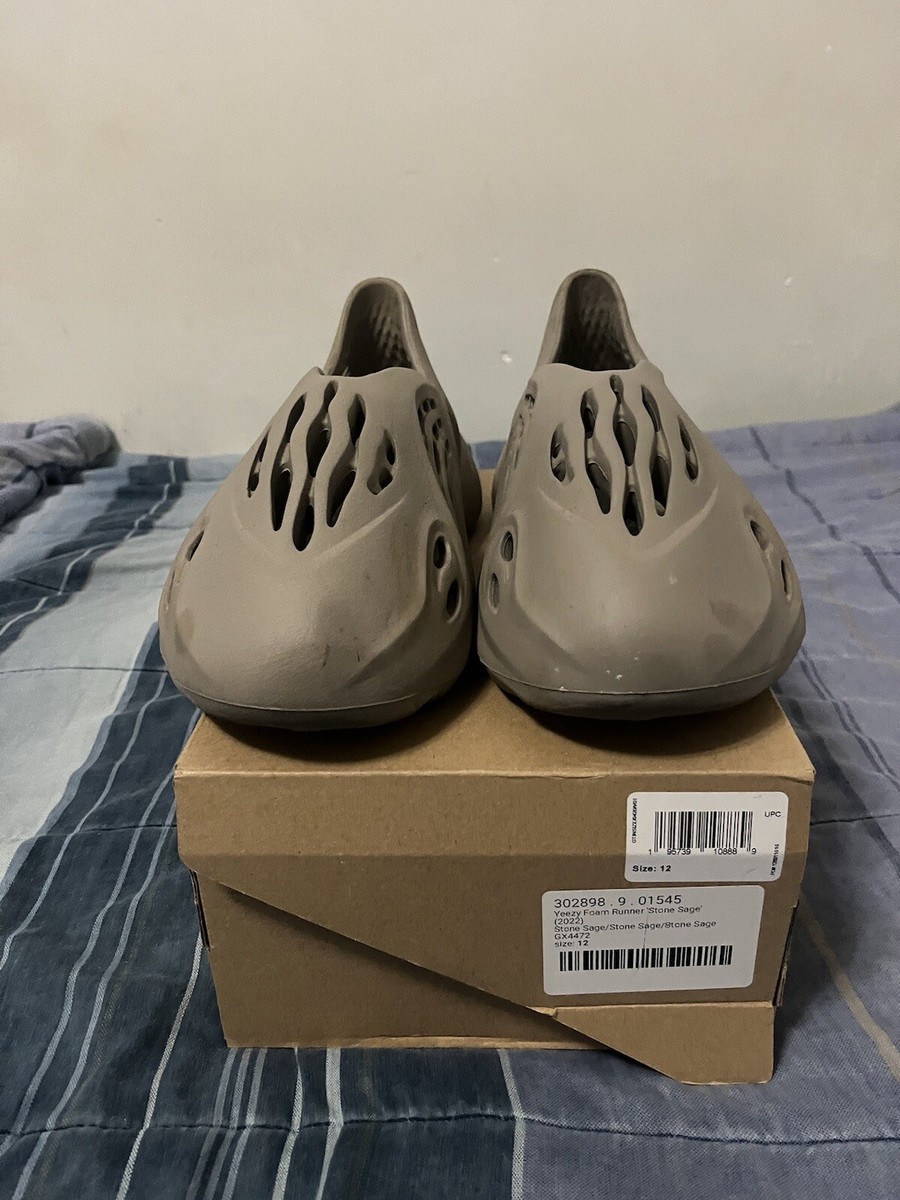YEEZY FOAM RNNR STONE SAGE Size 12 Size 12 - adidas Yeezy Foam Runner Stone Sage | eBay main image 4