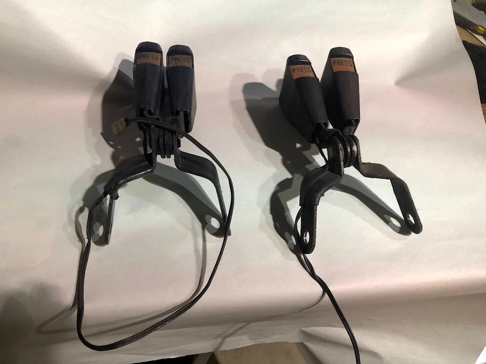 73-79 Volkswagen VW Beetle Super Bug NEGRO cinturón de seguridad centro OEM Foto 3 de 4