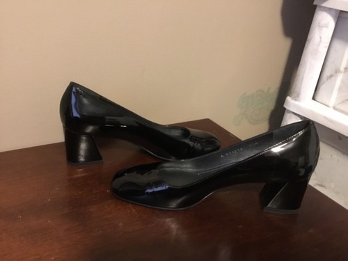 Stuart WEITZMAN Black Square Toe Patent Leather Pumps Shoes Size 7.5M (CON72) - Picture 3 of 8