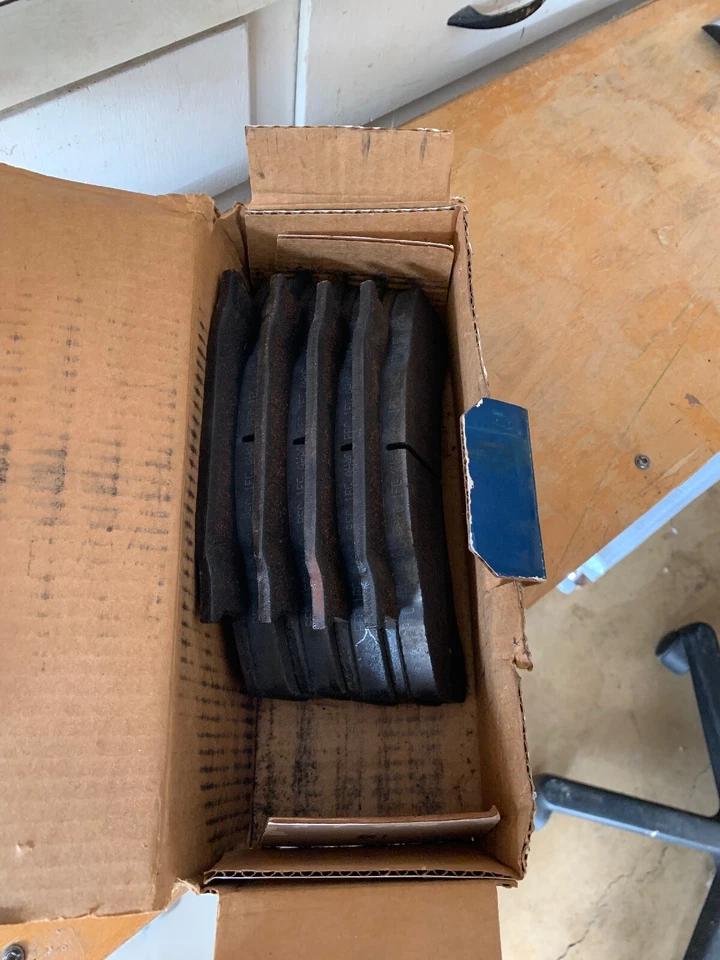 Pastillas de freno delanteras carbono metálico 0224,20 Ford F700 84-98 Foto 3 de 4