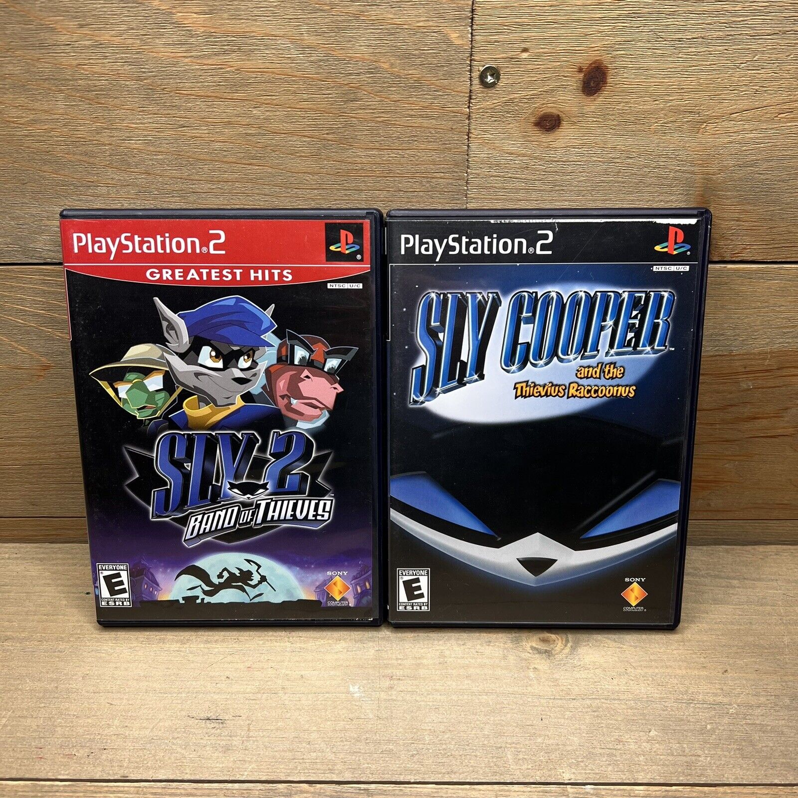 AUTHENTIC VINTAGE PLAYSTATION 2 SLY COOPER THIEVIUS RACCOONUS HITS PS2  COMPLETE