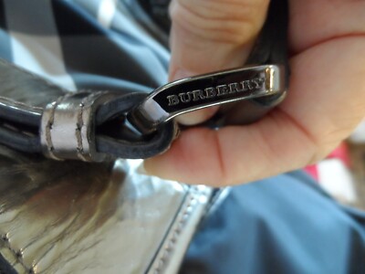 ブラジャー Burberry SS25 Printed stretch nylon top (8049477 A7028) Burberry Gray/Black Beat Check Nylon/Leather Shoulder Bag w