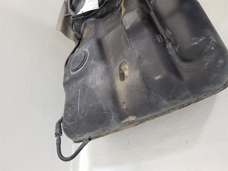 20042009 GMC YUKON XL 1500 6.0L Fuel Tank VIN J 8th Digit Opt LY5 31