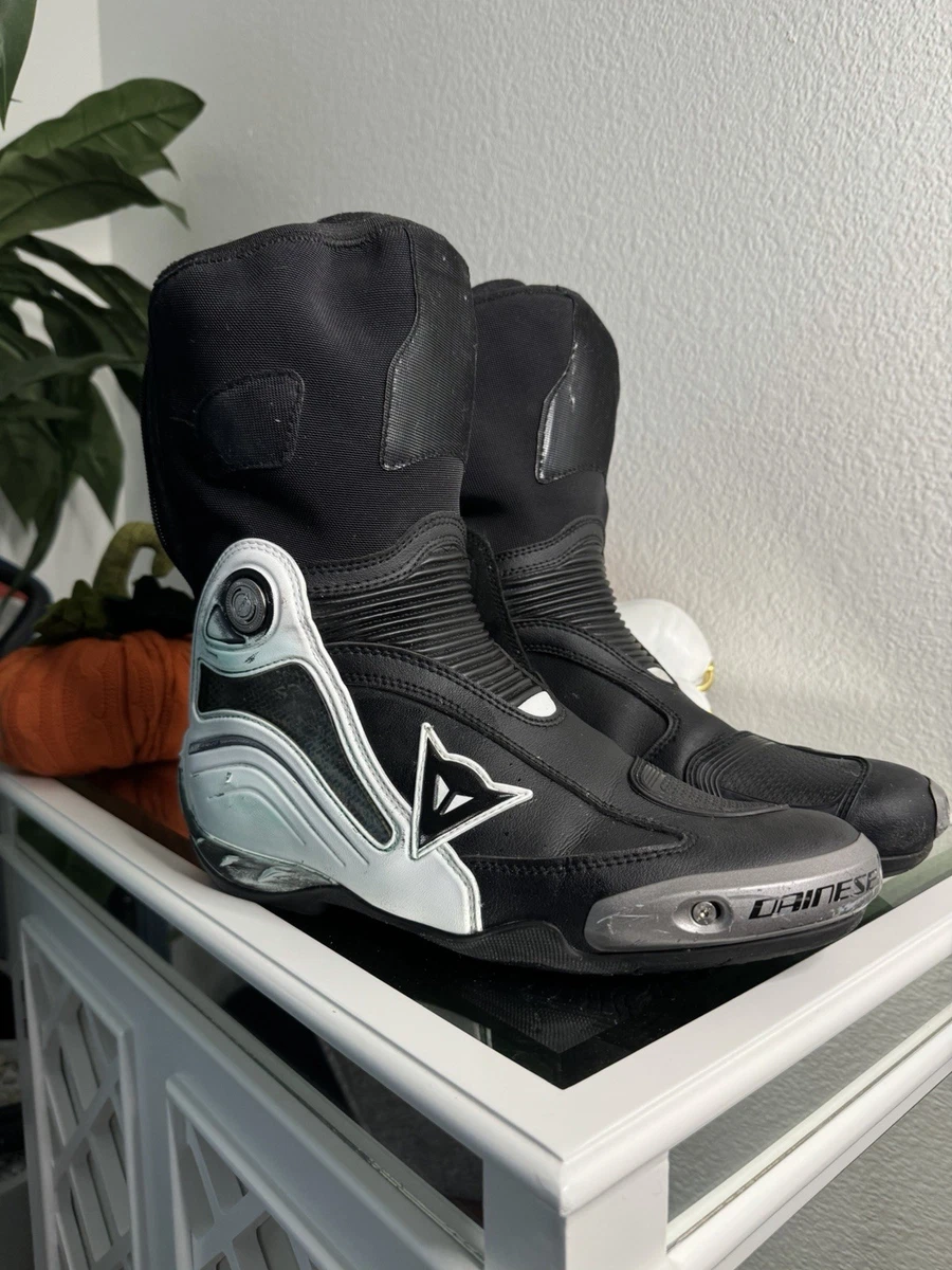 Dainese 11 US Shoe Motorcycle & Powersports Boots for sale  display picture 2
