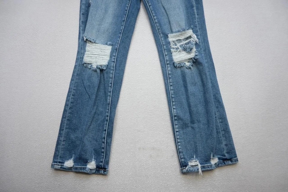 Pantalones de mezclilla rectos recortados tiro alto calce ceñido BKE Billie con hebilla para mujer talla 29 x 28 Foto 2 de 4