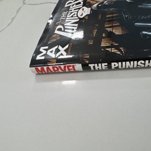 The Punisher From First To Last MAX Marvel Comics Graphic Novel Garth Ennis 2006 - Picture 9 of 17