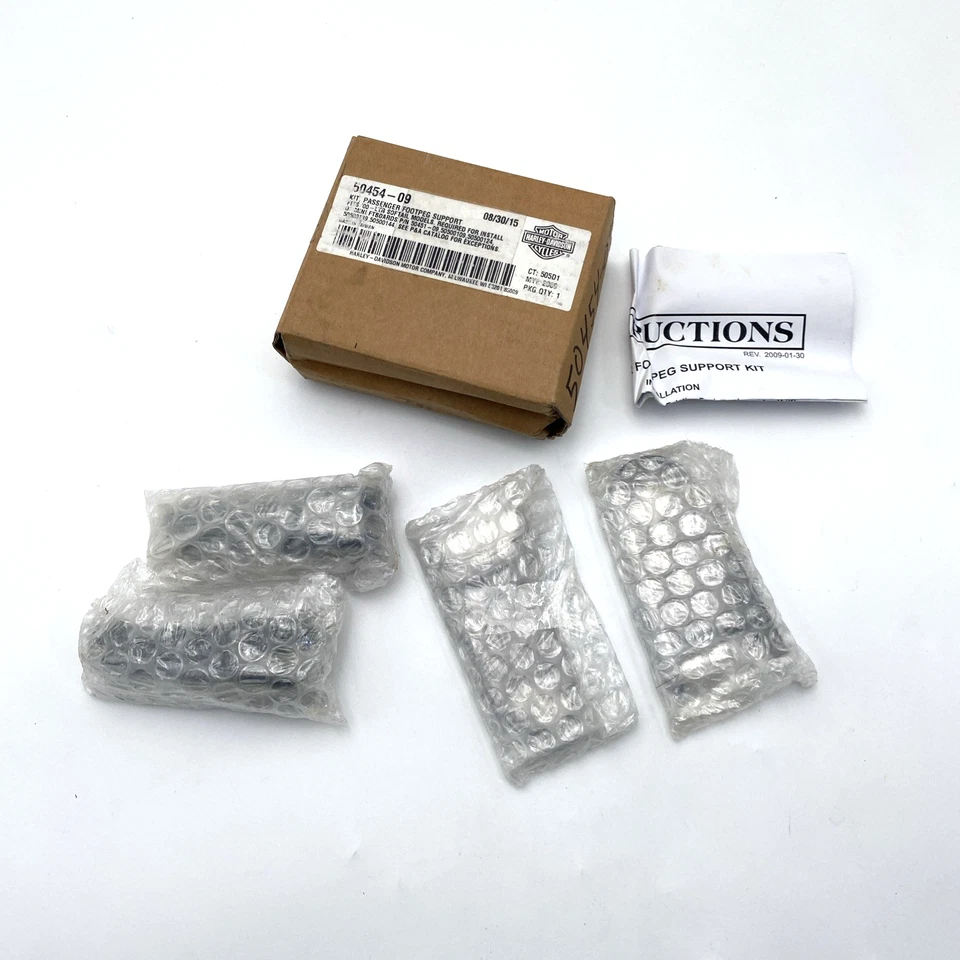 oem Harley 50454-09 Passenger Foot Peg Mini Board Support Brackets 00-17 Softail - Image 2 of 4