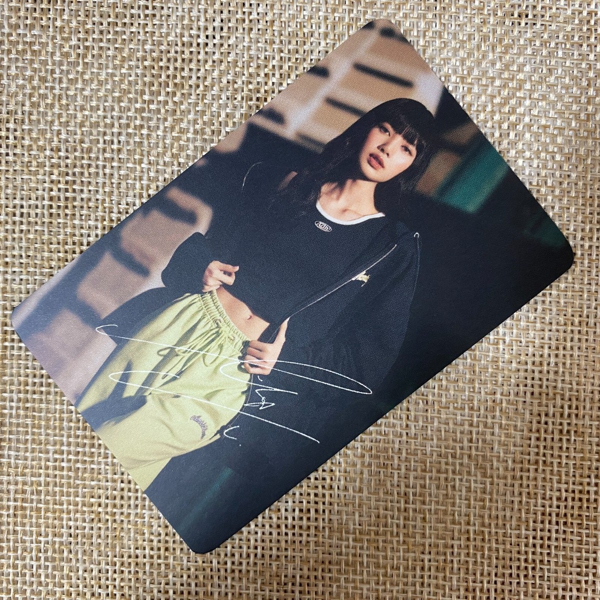 BLACKPINK LISA #2 [ADLV Acme De La Vie Signature] Official