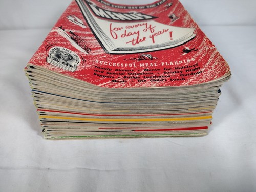 Vtg Lot of 20 Culinary Arts Institute Cookbooklets ©1941 Ruth Berolzeimer - Picture 4 of 18