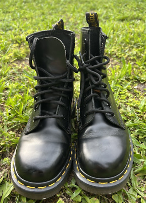 Dr Martens Women's 1460 Pascal Boots Size 4Pre Owned Black With Bouncing Soles