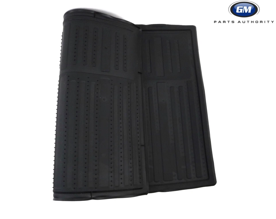 GMC Yukon XL 2015-2020 Premium alfombrilla de carga para todo clima 22823336 ébano original OEM Foto 4 de 4
