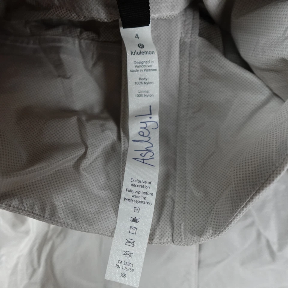 Lululemon Jacket Womens 4 Rain Rules Parka Waterproof Hooded Coat Athletic - Image 4 of 4