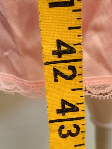 Camisón Vintage Vanity Fair Rosa Bordado Rosa Brotes Encaje Gorra Manga L? - Imagen 9 de 9