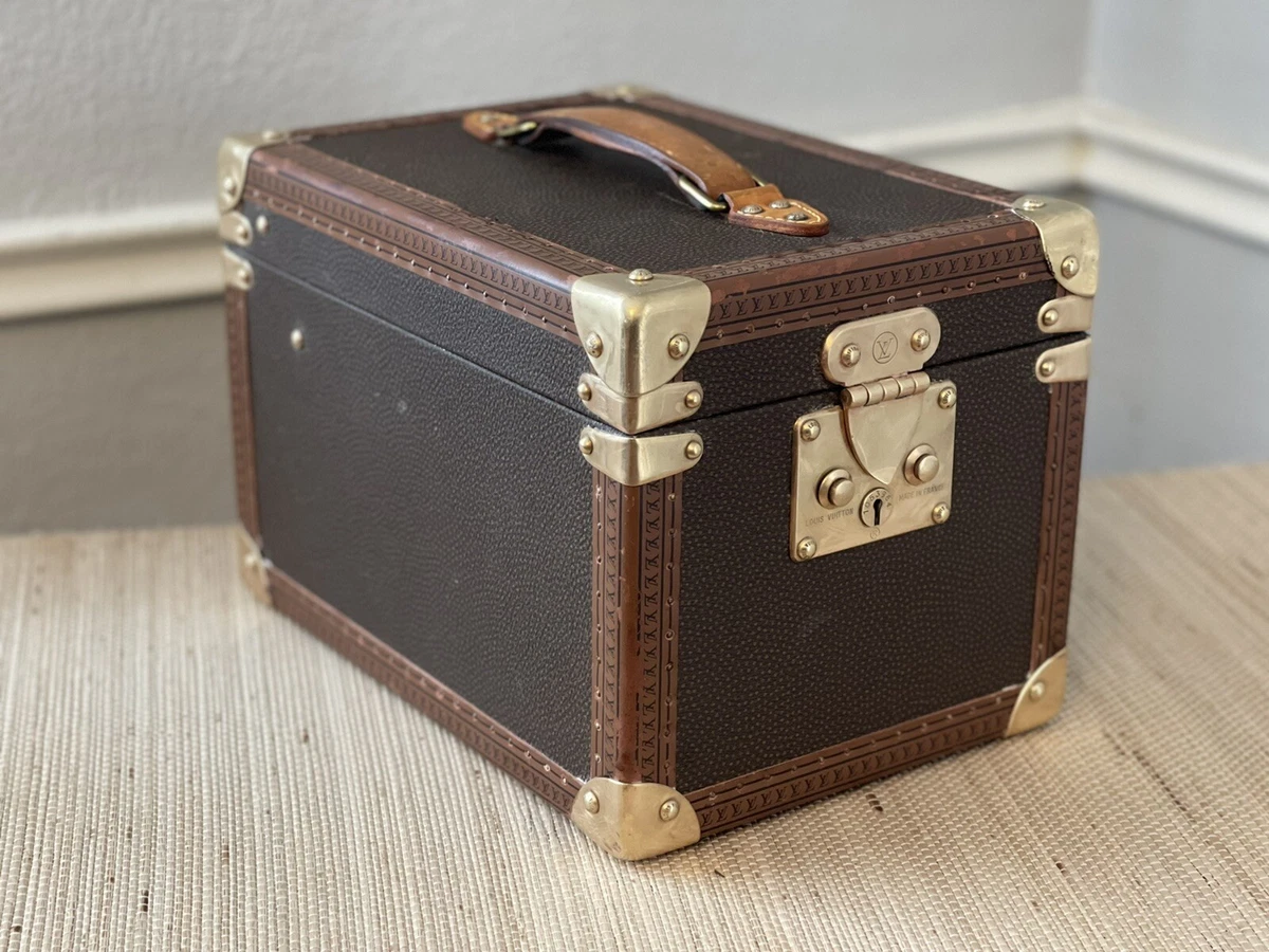 Louis Vuitton Boite Train Case Vanity Trunk