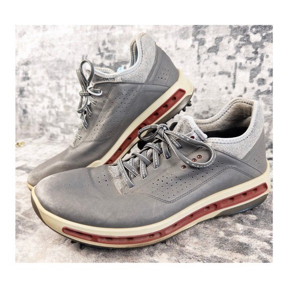 Size 43 Gray Waterproof Gore Tex Spikes