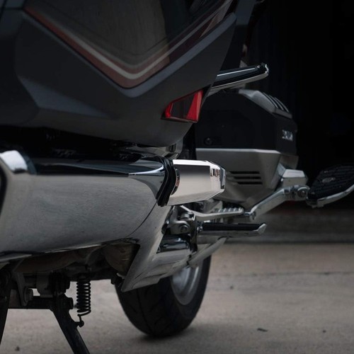 1 Pair Rear Saddlebag Guard Covers For Honda Goldwing GL1800 Tour DCT 2018-Up - Picture 4 of 18