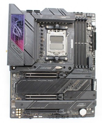 ASUS ASUS ROG Strix X670E-E Gaming WIFI AMD ATX Mainboard Sockel AM5 (#29290)