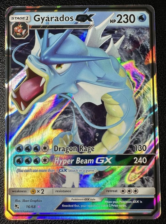 Gyarados GX 16/68 Hidden Fates Pokemon 2019