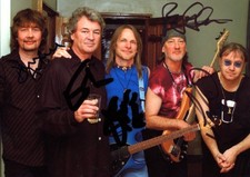 BRITISH ROCK BAND Deep Purple autographs, In-Person signed photo