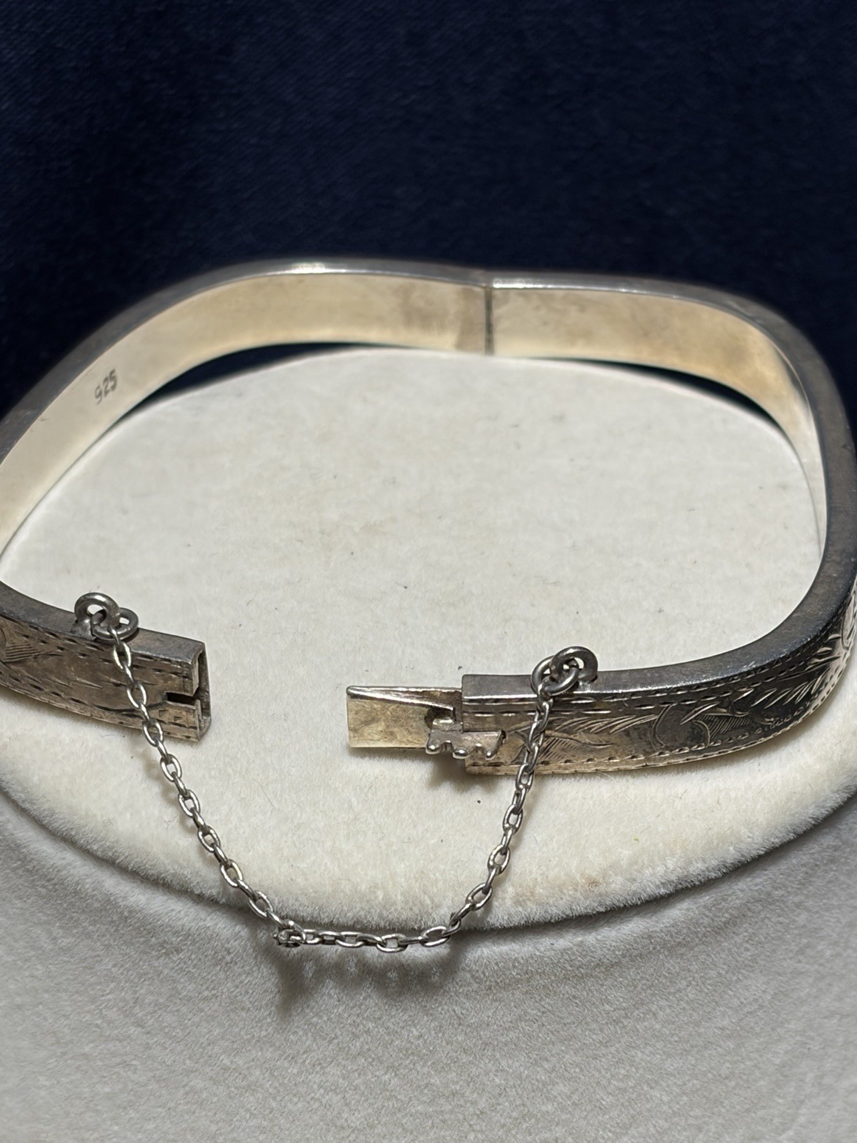 Vintage 925 Solid Sterling Silver Hinged Etched S… - image 5