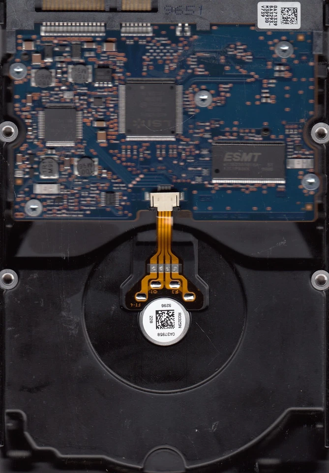 HDS722020ALA330 mlc: JPK10D pn: 0F10311 fw:10D sn:YAG4. Hitachi 2T SATA B14-3 - Image 2 of 2