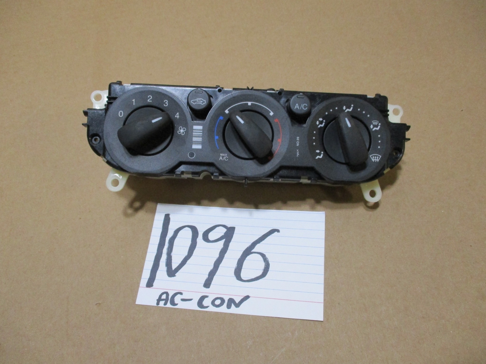 2013 - 2014 Ford Focus AC and Heater Control Used Stock #1096-AC