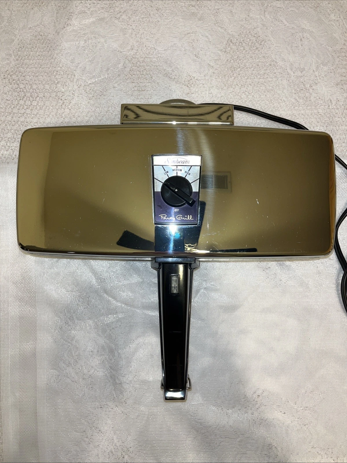 Vintage Sunbeam Party Grill Chrome Sandwich Maker Press 870 Electric TESTED WRKS
Opens in a new wind